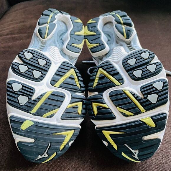 XLNT Mizuno Wave Inspire 6 Vintage Silver White Chartreuse Womens 9 US 40 EU - Picture 7 of 10